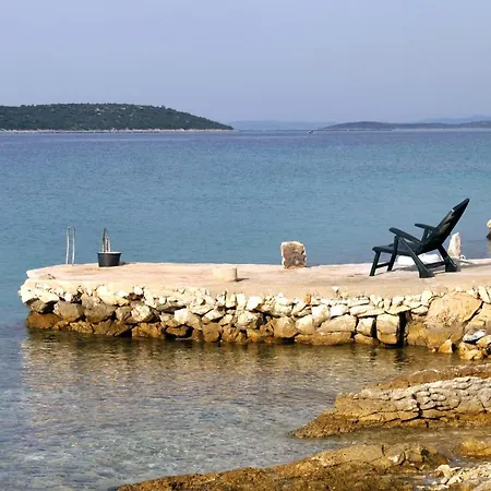 Secluded Fisherman's Cove Vitane, Pasman - 8465 Tkon